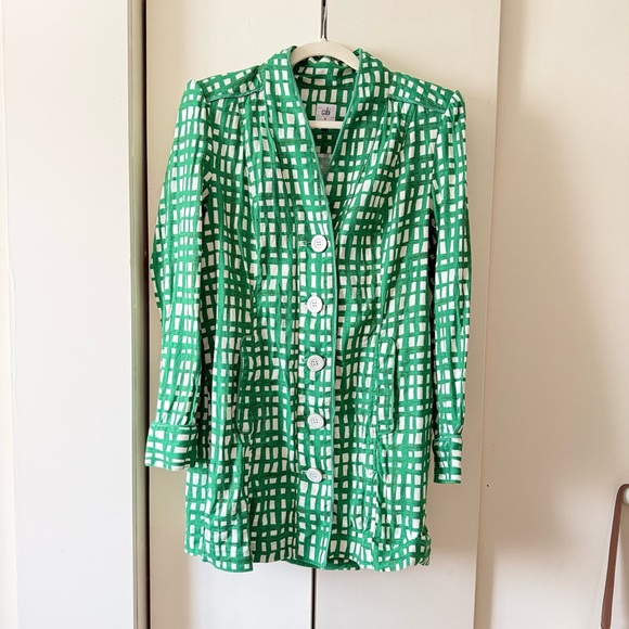 CAbi Green and White Circuit Jacket with Waist Tie Strap Spring 2022 Style 6025 - Picture 4 of 12